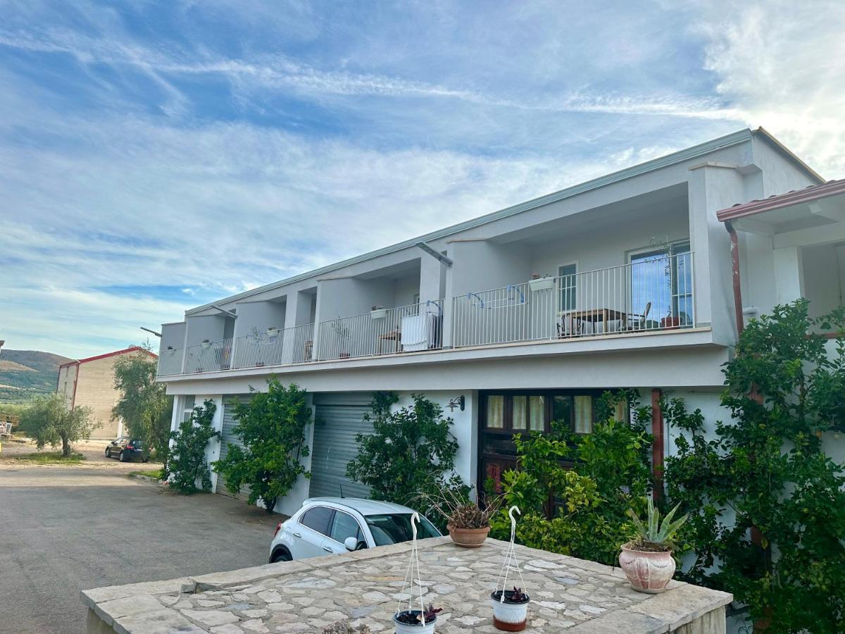 Agriturismo Biorussi Carpino Ngoại thất bức ảnh